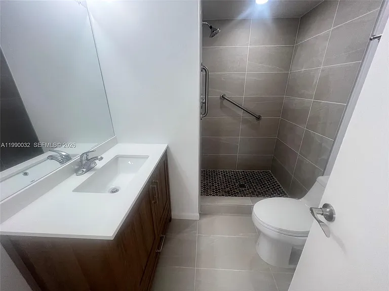 8500 Sunrise Lakes Blvd #111 — Photo 4