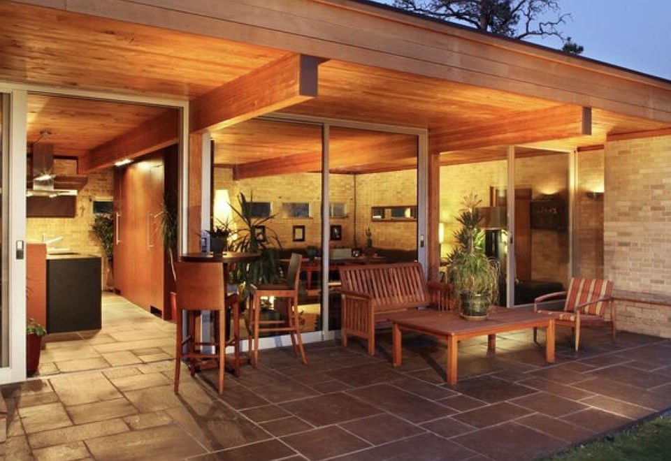 Outdoor covered patio