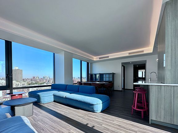3rd image of 410 W 126th St #1705