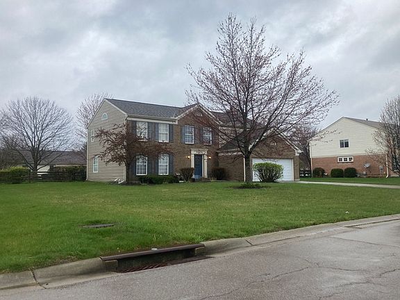 3rd image of 9609 Cedar Knoll Dr