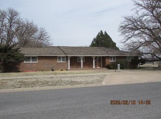608 W Avenue J, Muleshoe, TX 79347