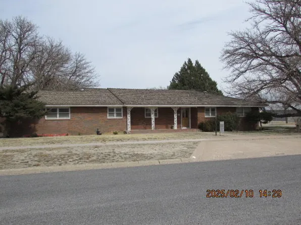608 W Avenue J, Muleshoe, TX 79347