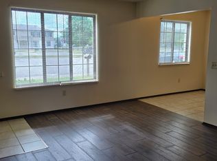 6196 Normandy Dr APT 5, Saginaw, MI 48638