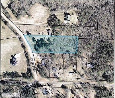 2nd image of 1110 Duncan Rd