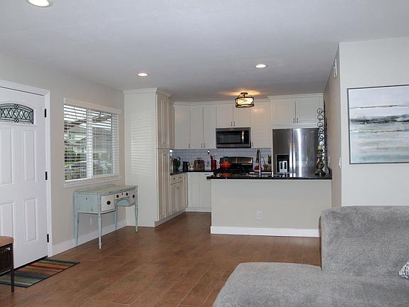 3rd image of 5497 Tradewinds Walkway APT 1