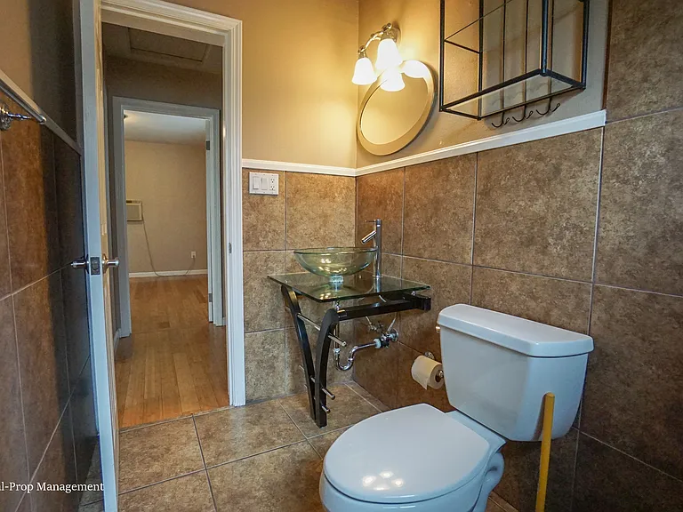3786 10th Ave #HOUSE — Photo 8