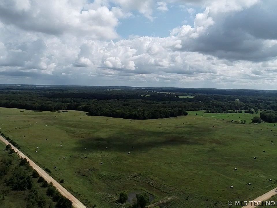 2nd image of 1 N Wade Rd