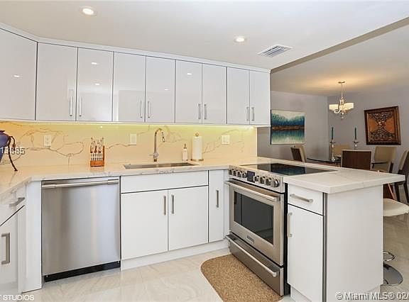 5th image of 7034 SW 114th Pl #E51