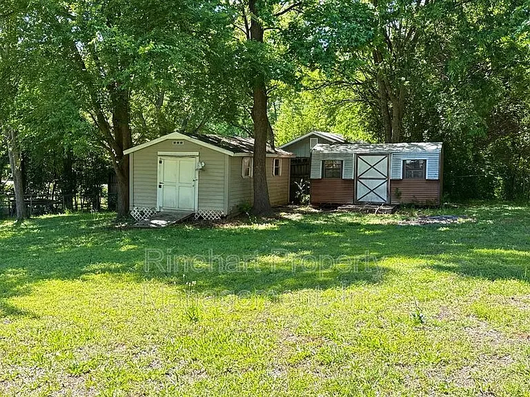 2083 Ridgecrest Rd — Photo 21