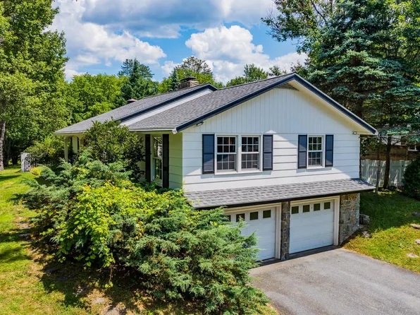 7 Dunster Drive, Lebanon, NH 03784