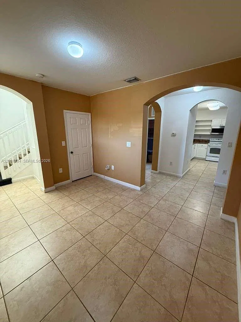 The Shores Condo No 1 — Photo 4