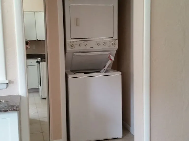 545 Nora Ave — Photo 9