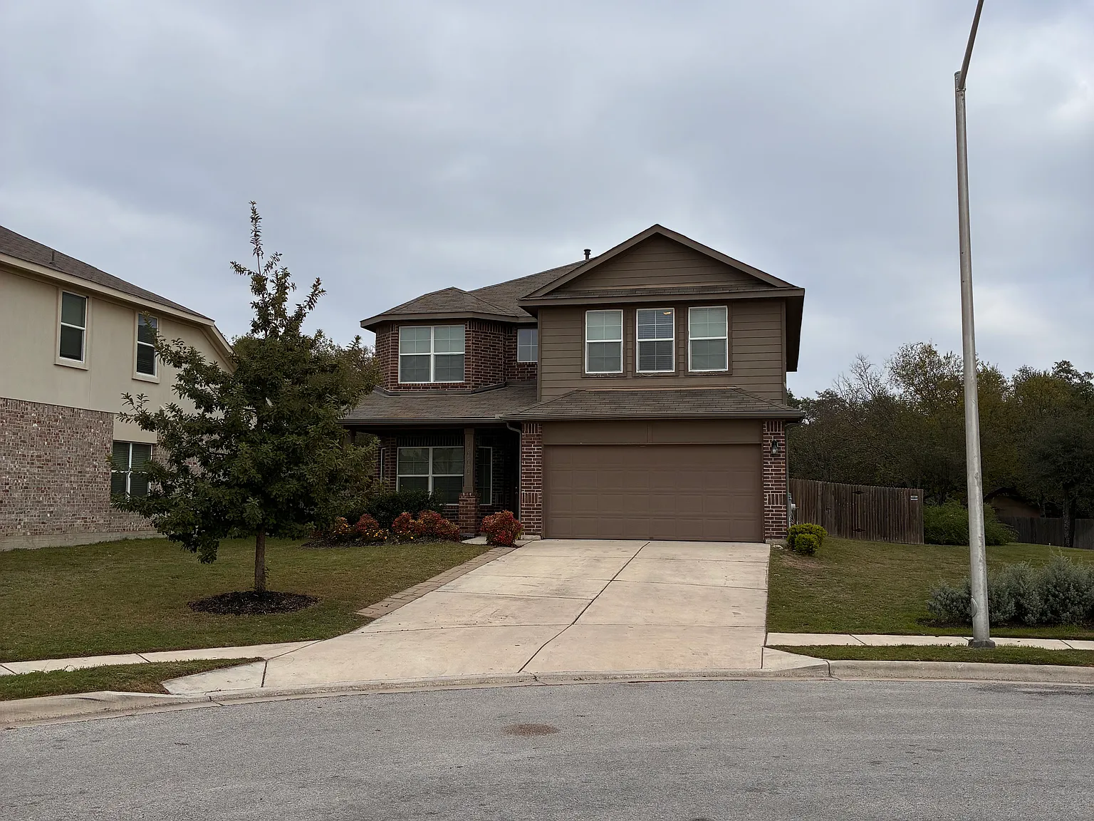 1600 Atlantica St — Photo 1