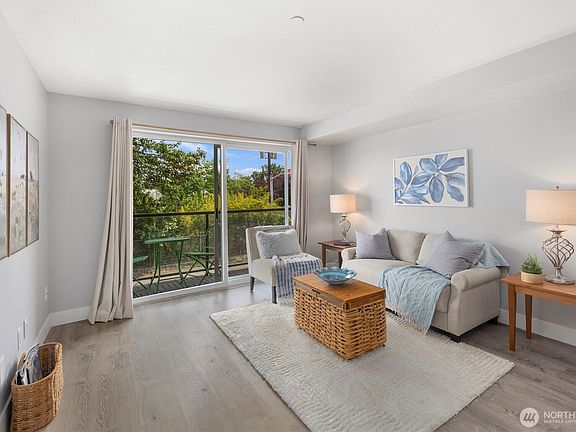 2nd image of 3022 SW Bradford St #2