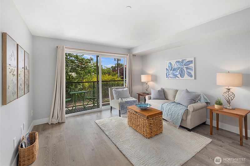 2nd image of 3022 SW Bradford St #2