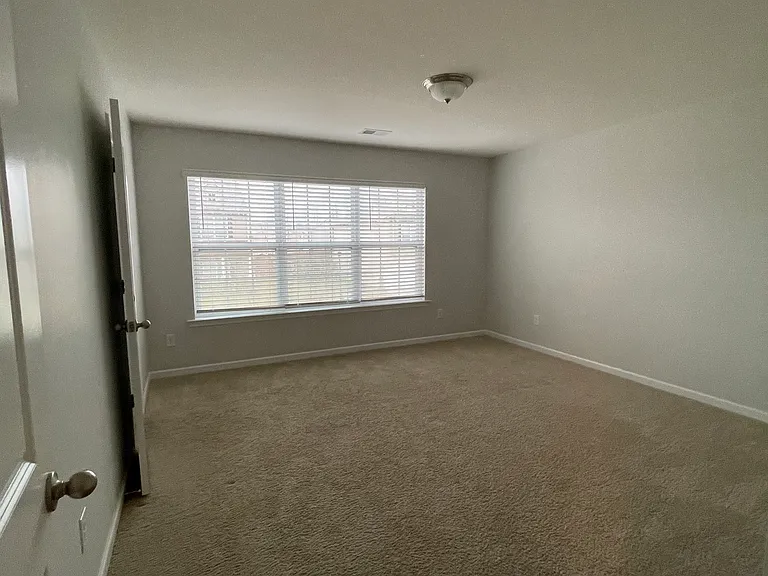 918 Rockleigh Dr — Photo 40