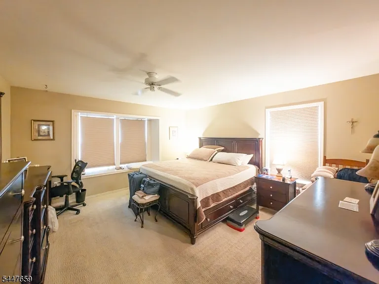 6 Patrick Henry Ct #B — Photo 16