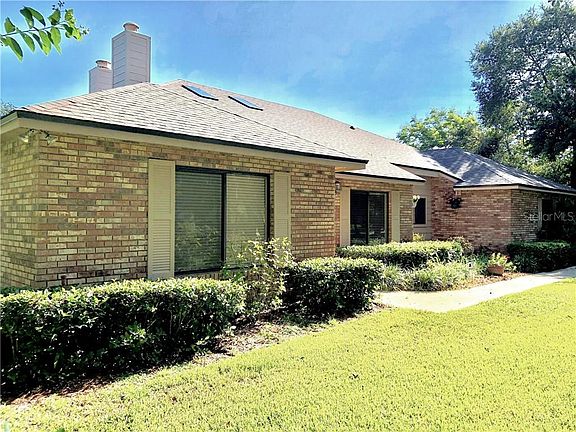 3rd image of 8143 Steeplechase Blvd