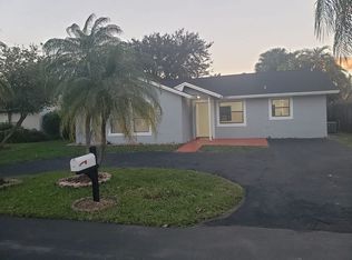 4521 NW 95th Ave, Sunrise, FL 33351