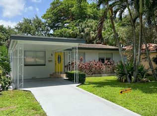 411 NE 88th St, El Portal, FL 33138