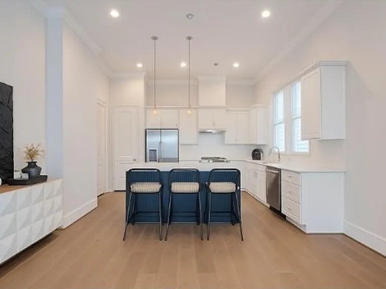 5308 S Capitol St — Photo 7