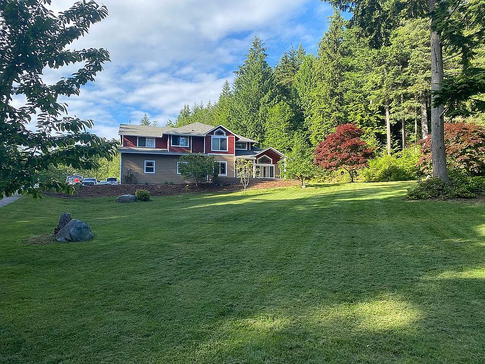 1st image of 25968 Rolling Hills Pl NE