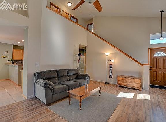 4th image of 4872 Bittercreek Dr