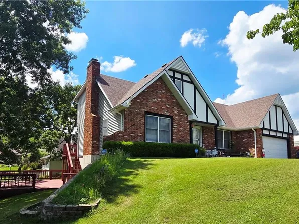 1519 Shady Ln, Warsaw, MO 65355
