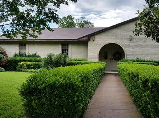 2310 Larchmont Dr, Mesquite, TX 75150
