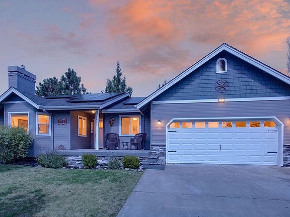 3rd image of 64771 Saros Ln
