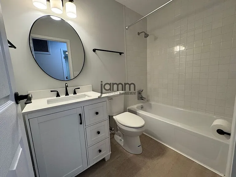 5250 Mills Creek Ln — Photo 13