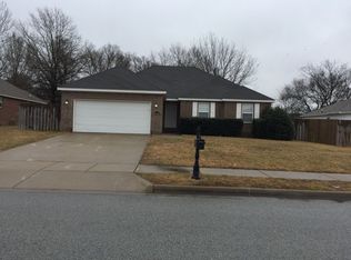 1249 Ashport St, Springdale, AR 72764
