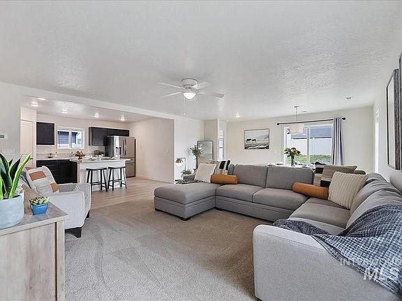 2nd image of 17616 Barefoot Ridge Way