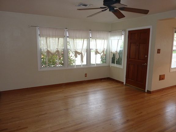 3rd image of 5978 12th Ave