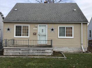21840 Tuscany Ave, Eastpointe, MI 48021
