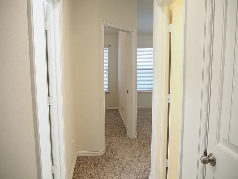 14832 Rocky Face Ln — Photo 28