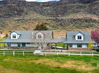 440 River Rd, Bliss, ID 83314