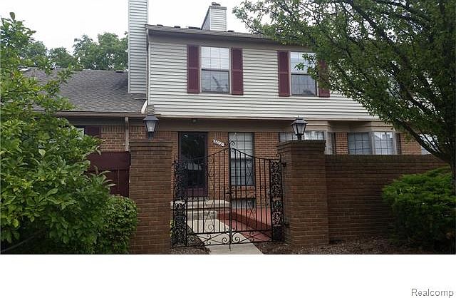1st image of 38821 Country Cir #1