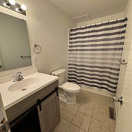 1st image of 302 13th Ave #11116316