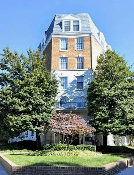 1880 Columbia Rd NW — Photo 20
