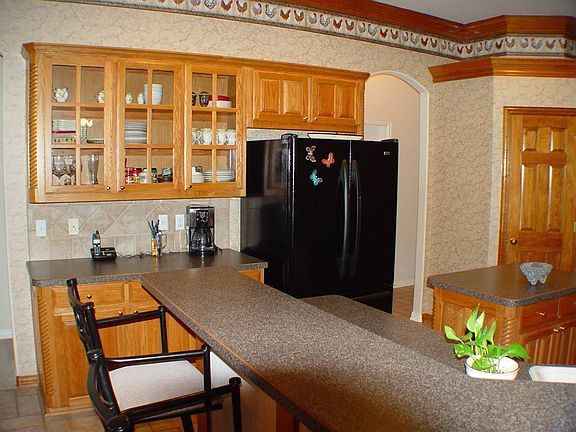3rd image of 7601 Royal Troon Dr