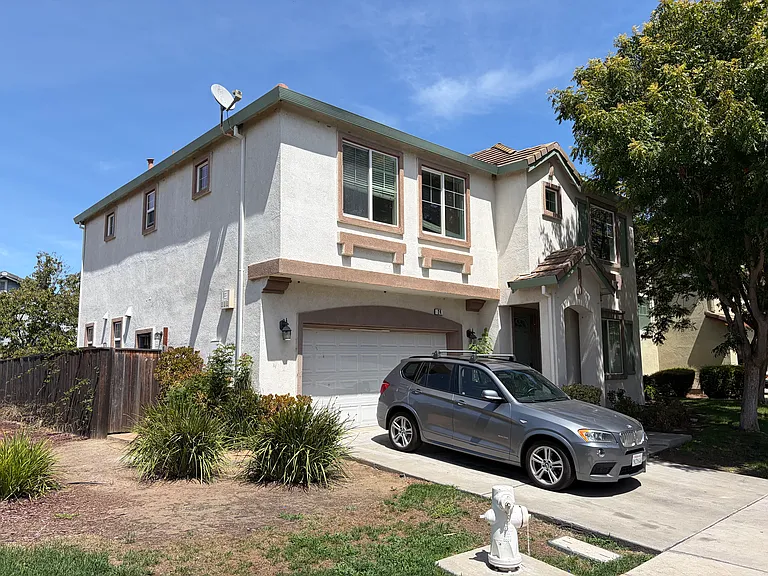 24 Balsam Ct — Photo 2