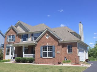 2414 Bryn Mawr Ln, Crystal Lake, IL 60014