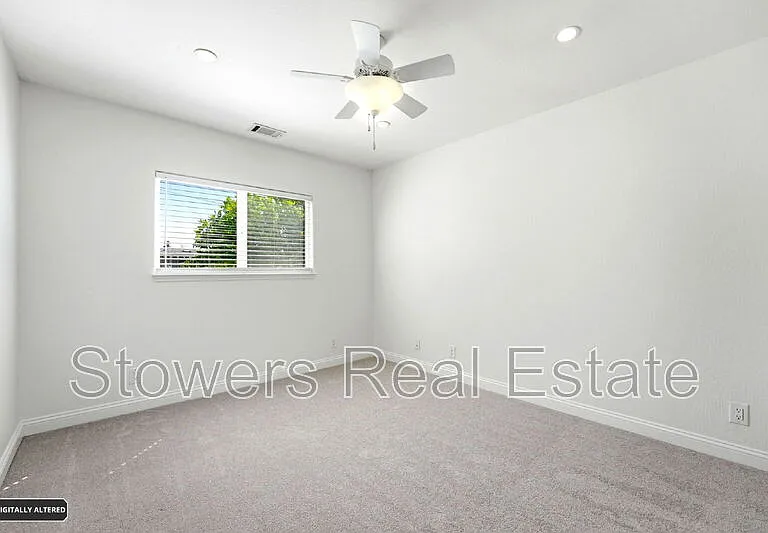 8049 Elgin Ln — Photo 35