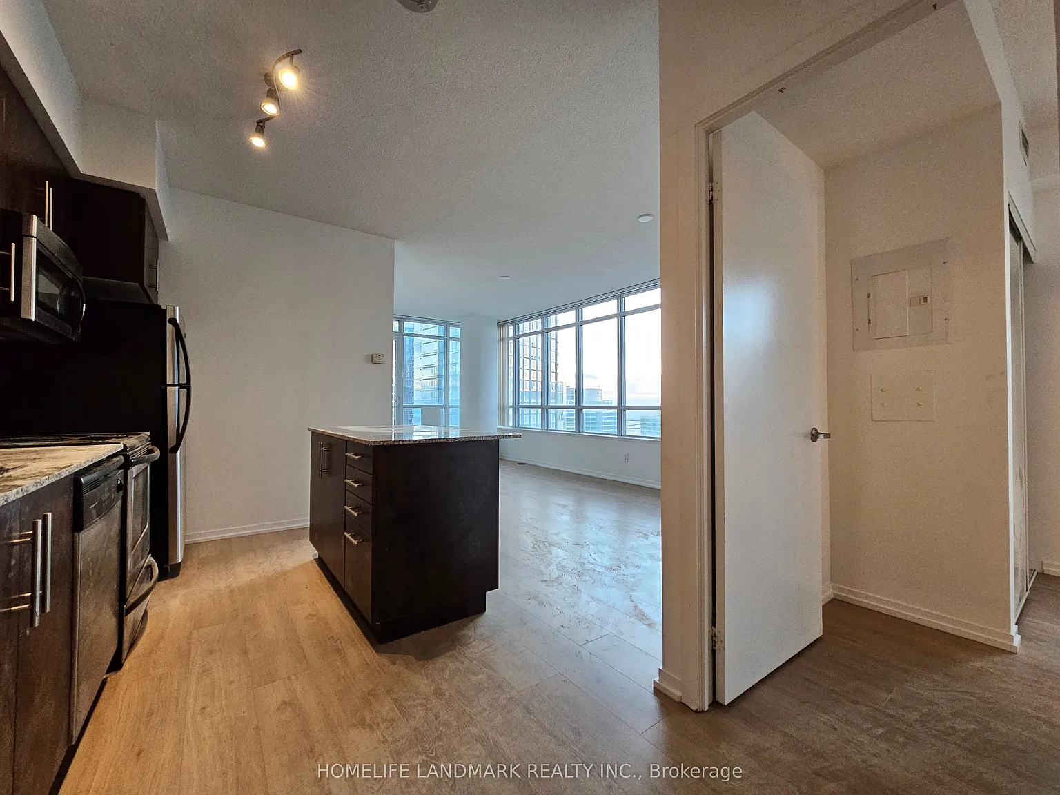 2 bed, $3,300 — Photo 3