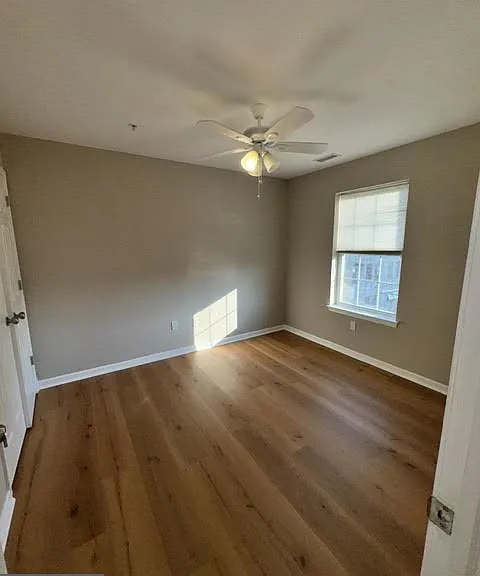 327 S Adams St — Photo 30