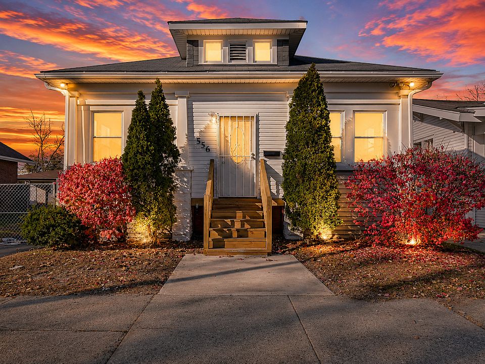1st image of 556 Forsythe Ave
