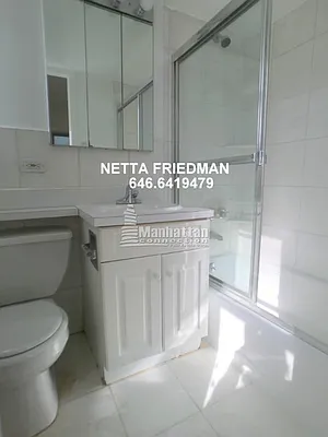 Rented by Manhattan Connection | media 18