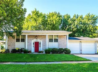 12730 Saddlemaker Ct, Maryland Heights, MO 63043