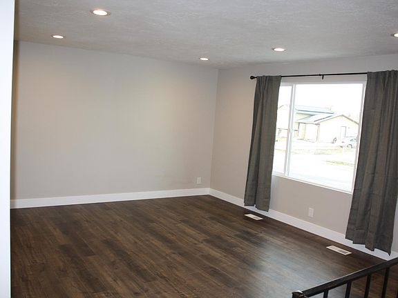 4th image of 4609 W Twilight Dr